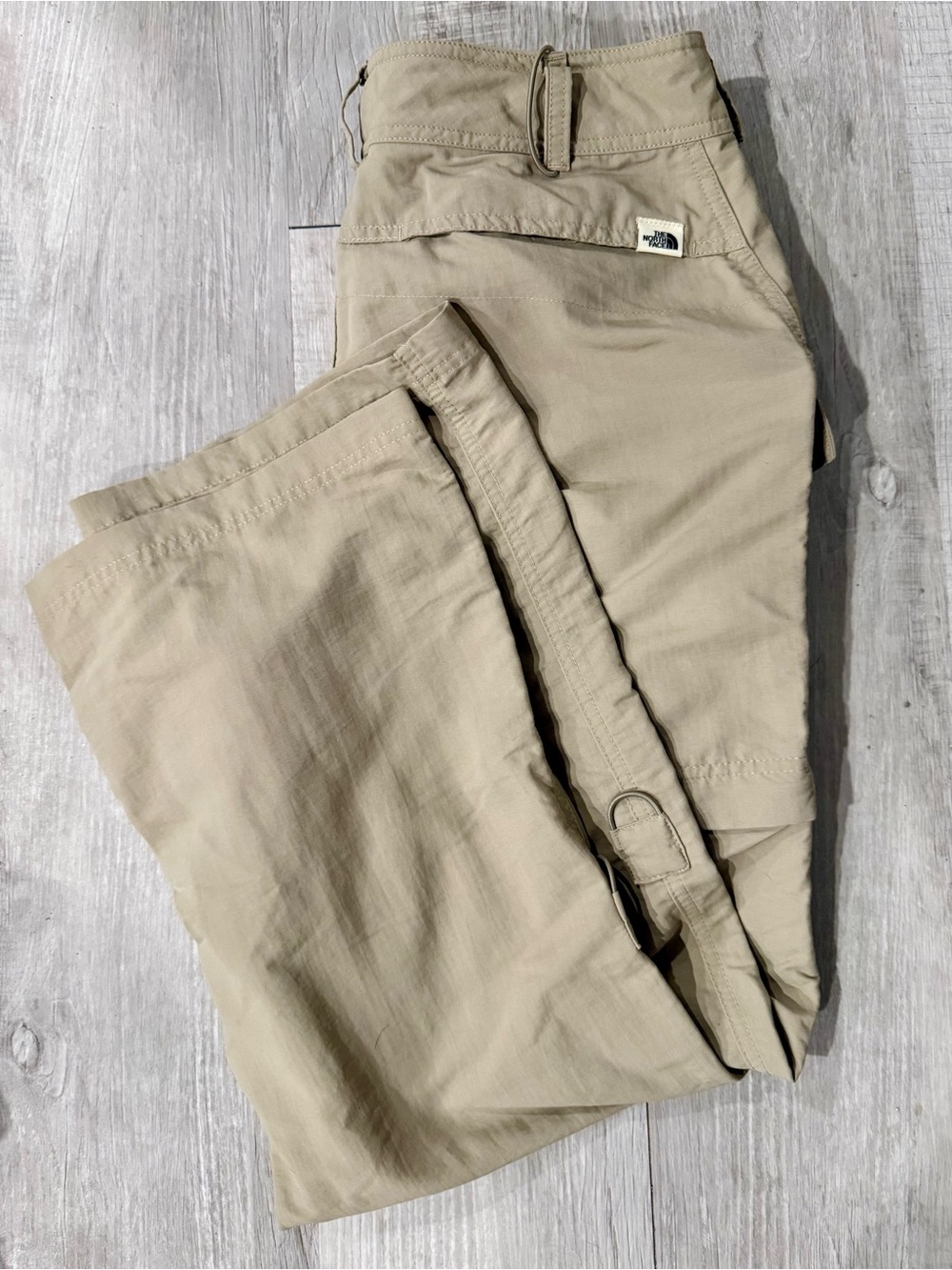 Women’s Size 14 North Face Horizontal Convertible Khaki Hiking Outdoor Pants
